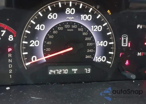 2005 Honda Odyssey Ex z USA, uszkodzony, nr VIN 5FNRL38425B103825